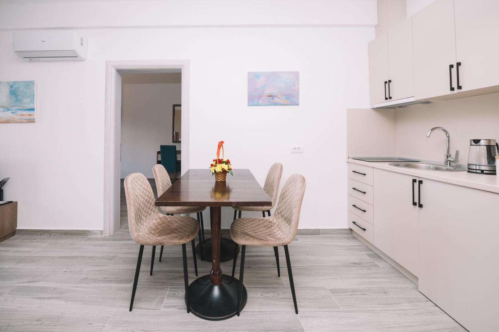 Apartments Art Ulcinj Exterior foto